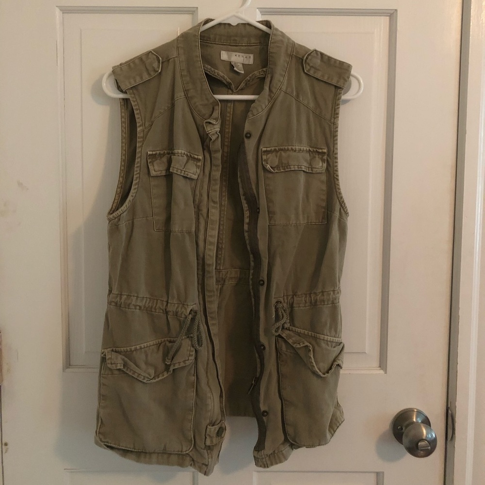 Army green vest